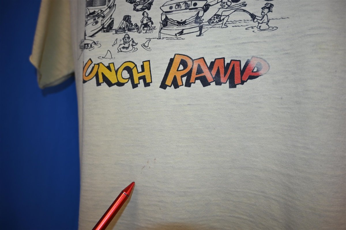 90s Launch Ramp Boating Cartoon Distressed t-shirt Extra product image 5