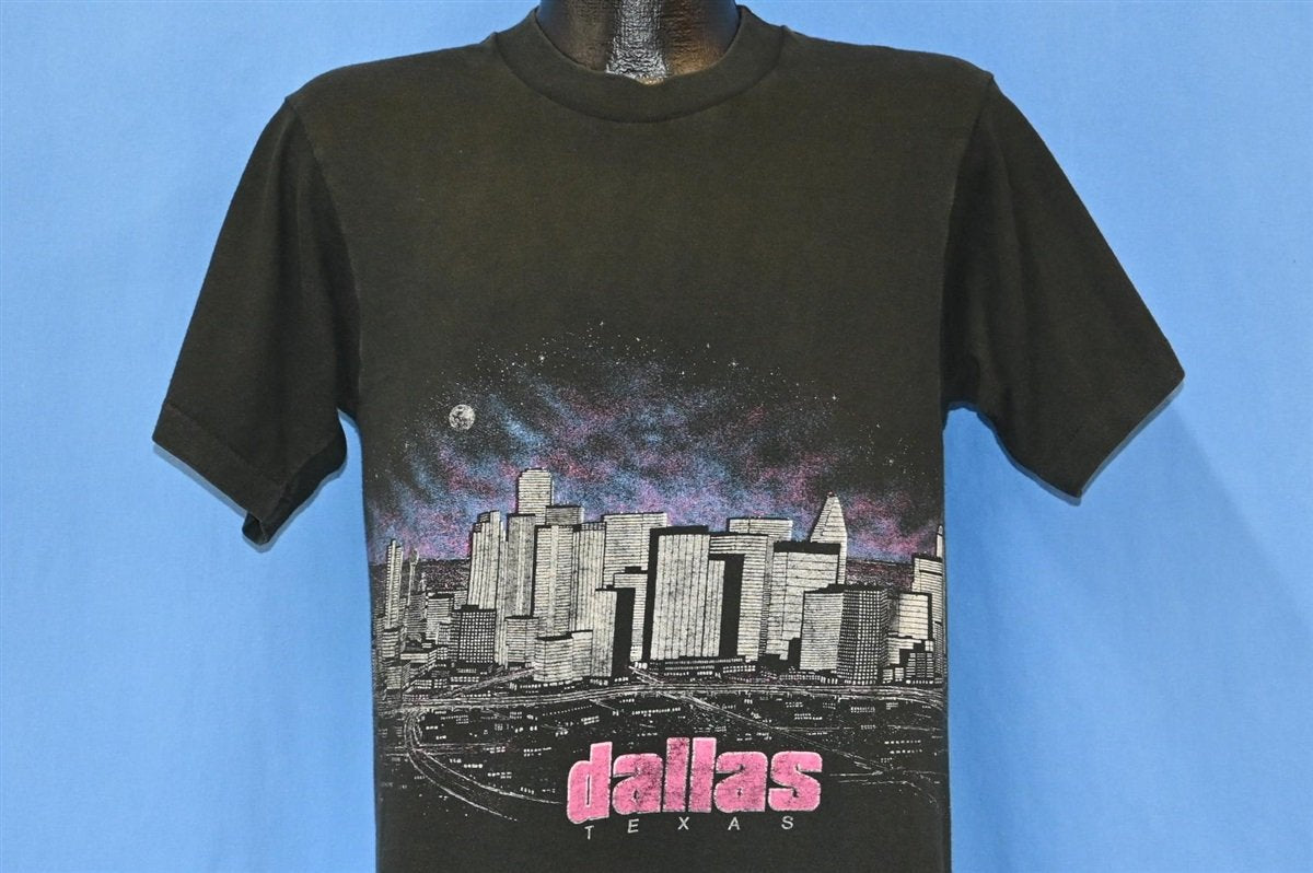 90s Dallas Texas City Skyline Night Souvenir t-shirt Medium product image 1