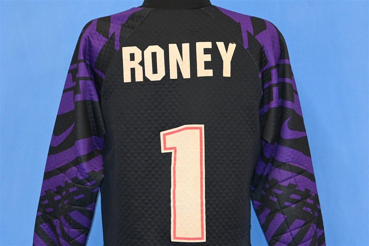 90s Nike Arsenal JVC Roney #1 Soccer Goalie Jersey t-shirt product image 3
