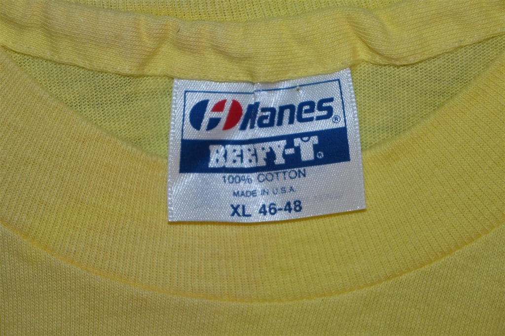 90s Arachnophobia Horror Movie Eight Legs Yellow t-shirt product image 6