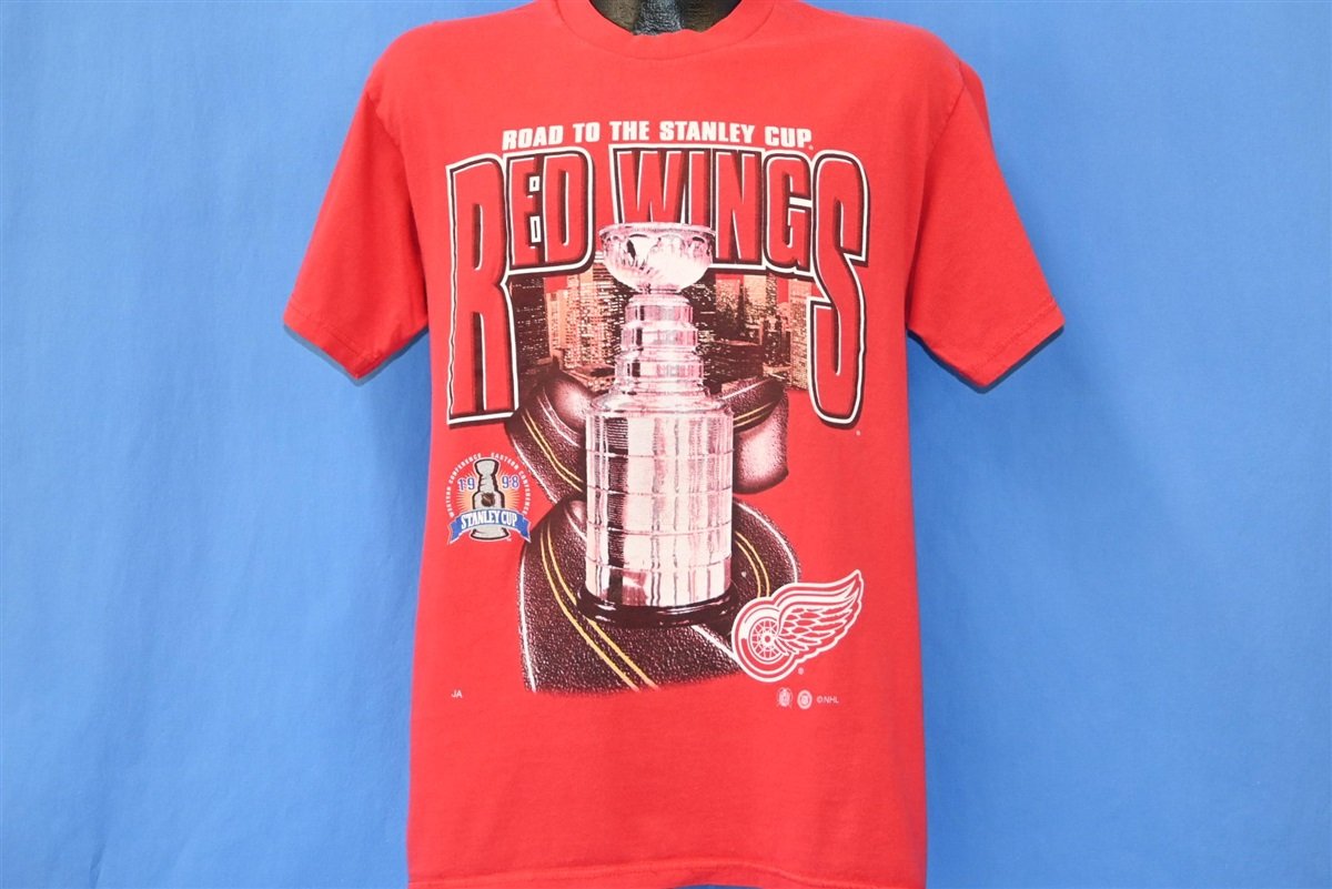 90s Detroit Red Wings Road to the Stanley Cup t-shirt Medium