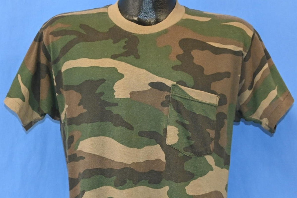 80s Woodland Camouflage Green Camo Pocket t-shirt Medium product image 1