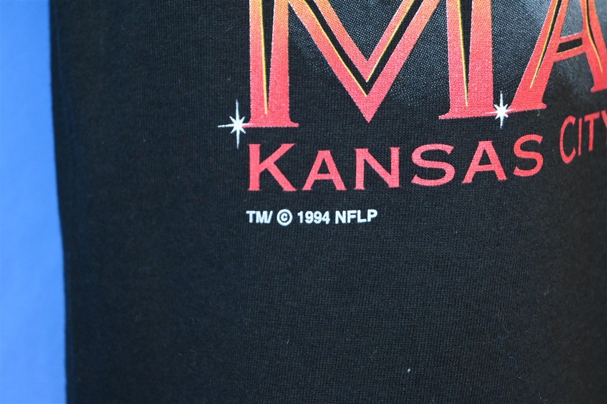90s Joe Montana Magic Kansas City Chiefs NFL t-shirt Medium product image 3