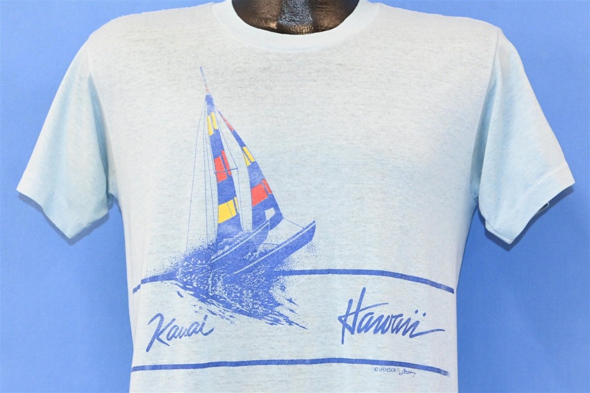 80s Kauai Hawaii Sailboat Island Soft Blue t-shirt Medium product image 1