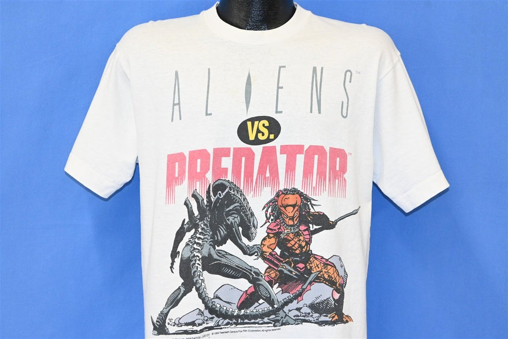 90s Aliens vs Predator Comics Chris Warner 1994 t-shirt product image 1