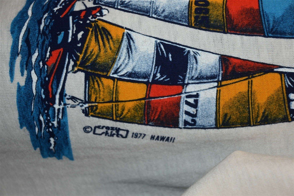 70s Hawaii Sailboat Sailing Crazy Shirts t-shirt Medium product image 4