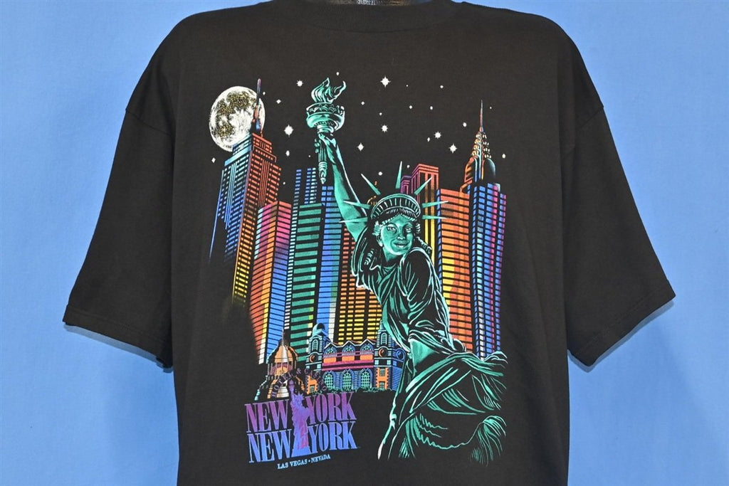 90s New York Hotel Casino Las Vegas t-shirt XXL product image 1
