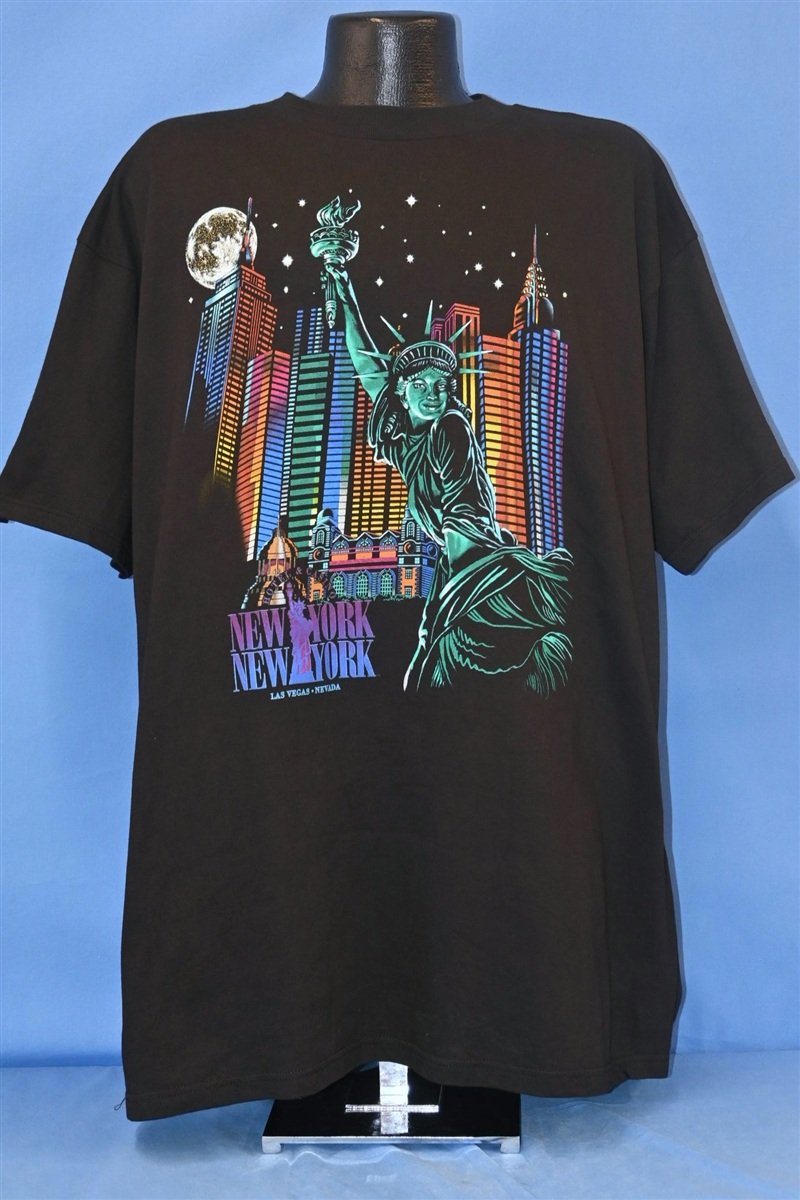 90s New York Hotel Casino Las Vegas t-shirt XXL product image 2