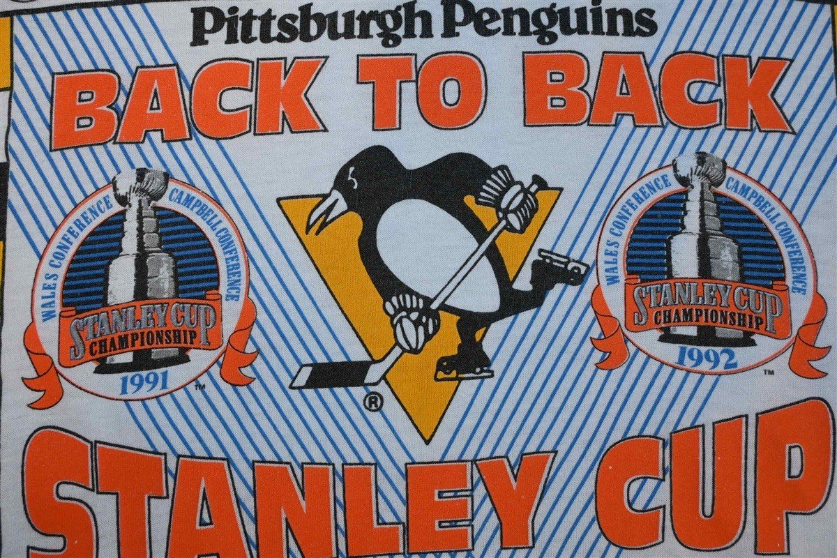 90s Pittsburgh Penguins Back To Back Stanley Cup t-shirt Large
