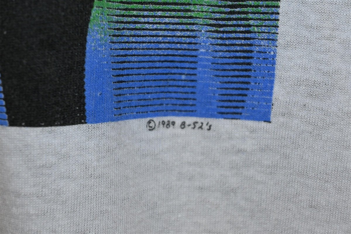 80s B-52s Cosmic Thing 1989 Tour Rainbow Concert t-shirt product image 3