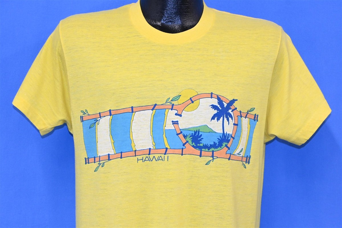 80s Hawaii Island Sunset Palm Trees Yellow t-shirt Medium product image 1